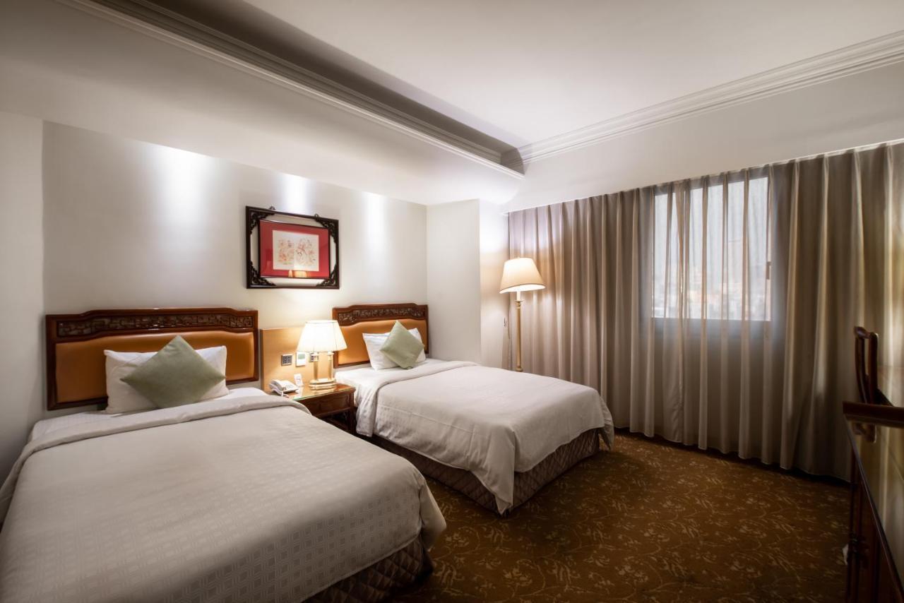 Hotel Sunshine Kaohsiung Buitenkant foto