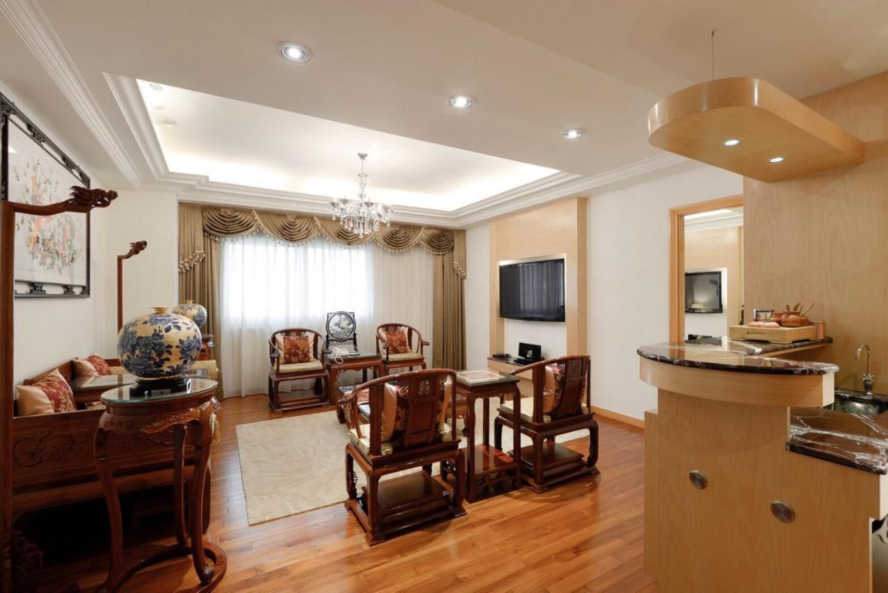 Hotel Sunshine Kaohsiung Buitenkant foto
