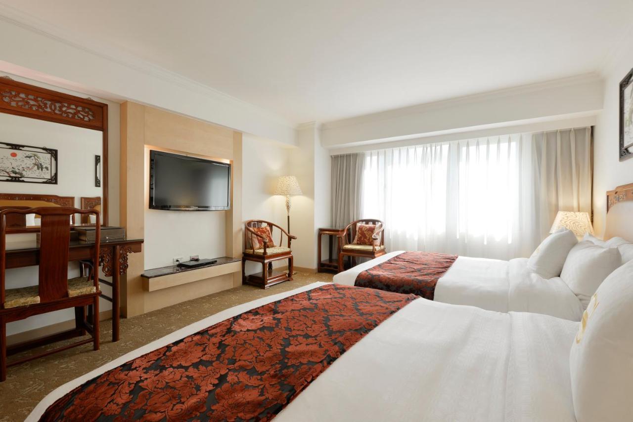 Hotel Sunshine Kaohsiung Buitenkant foto