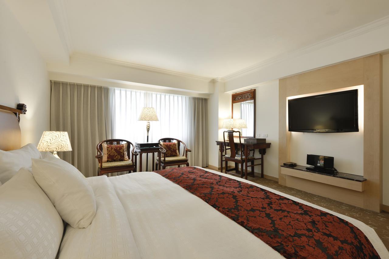 Hotel Sunshine Kaohsiung Buitenkant foto