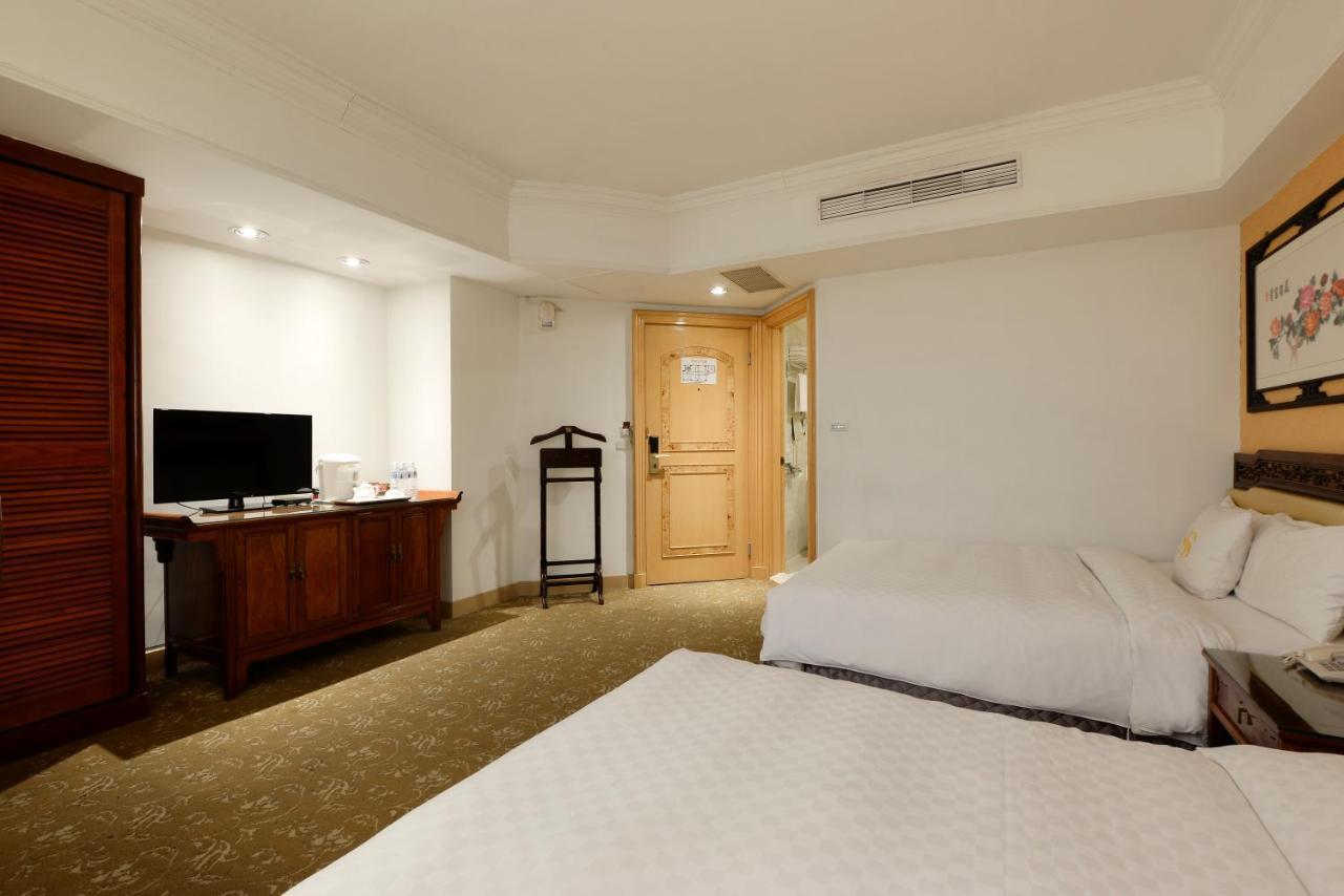 Hotel Sunshine Kaohsiung Buitenkant foto